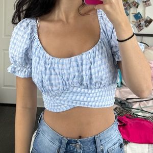 Vestique Blue and White Crop Top